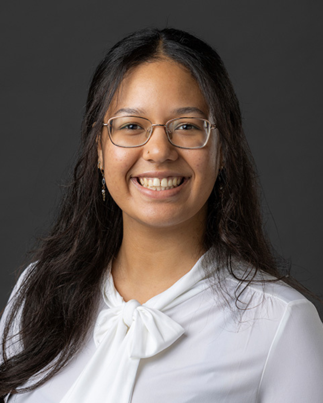 Cara Williams Headshot