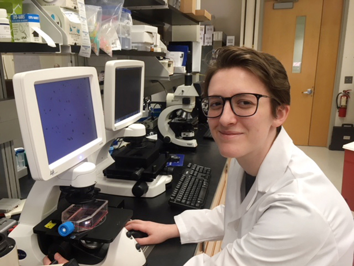 Rebecca Beuschel in the lab