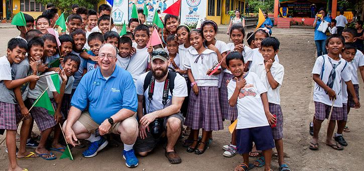 Kelly Shepherd on photography mission trip to Philippines