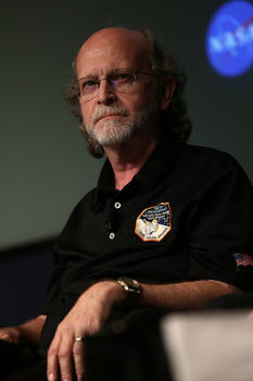 Headshot of Michael Summers